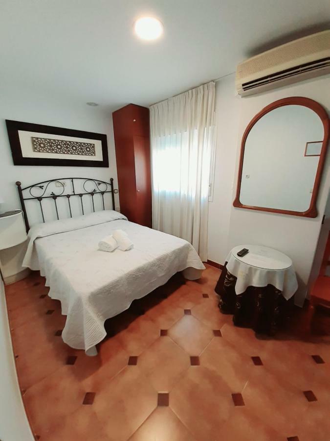 Hostal Kokkola Fuengirola Kültér fotó