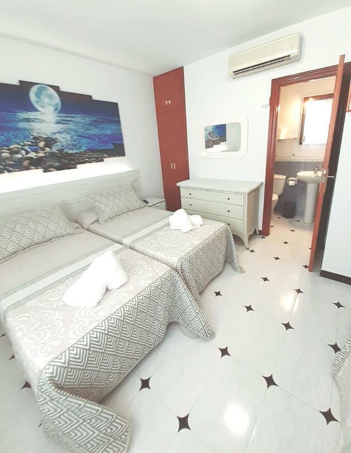 Hostal Kokkola Fuengirola Kültér fotó