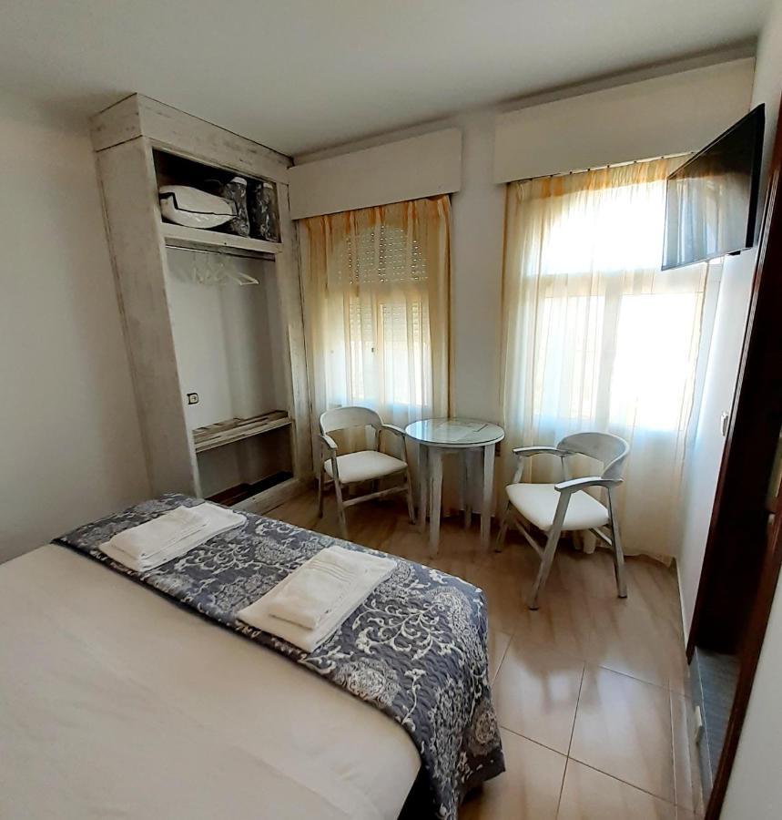 Hostal Kokkola Fuengirola Kültér fotó