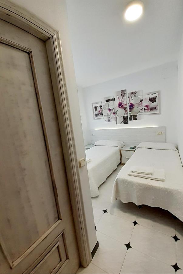 Hostal Kokkola Fuengirola Kültér fotó