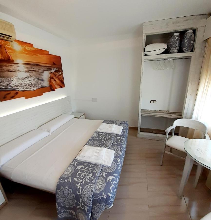 Hostal Kokkola Fuengirola Kültér fotó