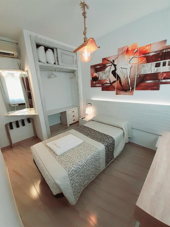 Hostal Kokkola Fuengirola Kültér fotó